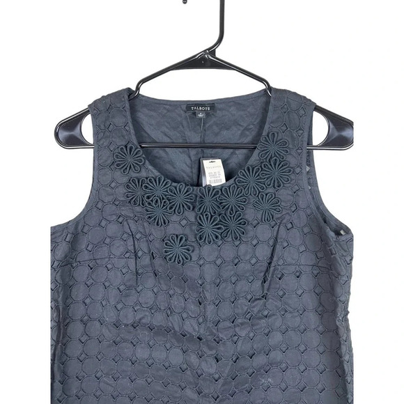 Talbots NWT Embroidered Eyelet Floral Blouse Size 2 - Picture 2 of 7